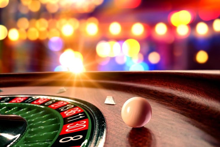 Spinning the Wheel: An Inside Look at the Roulette Table